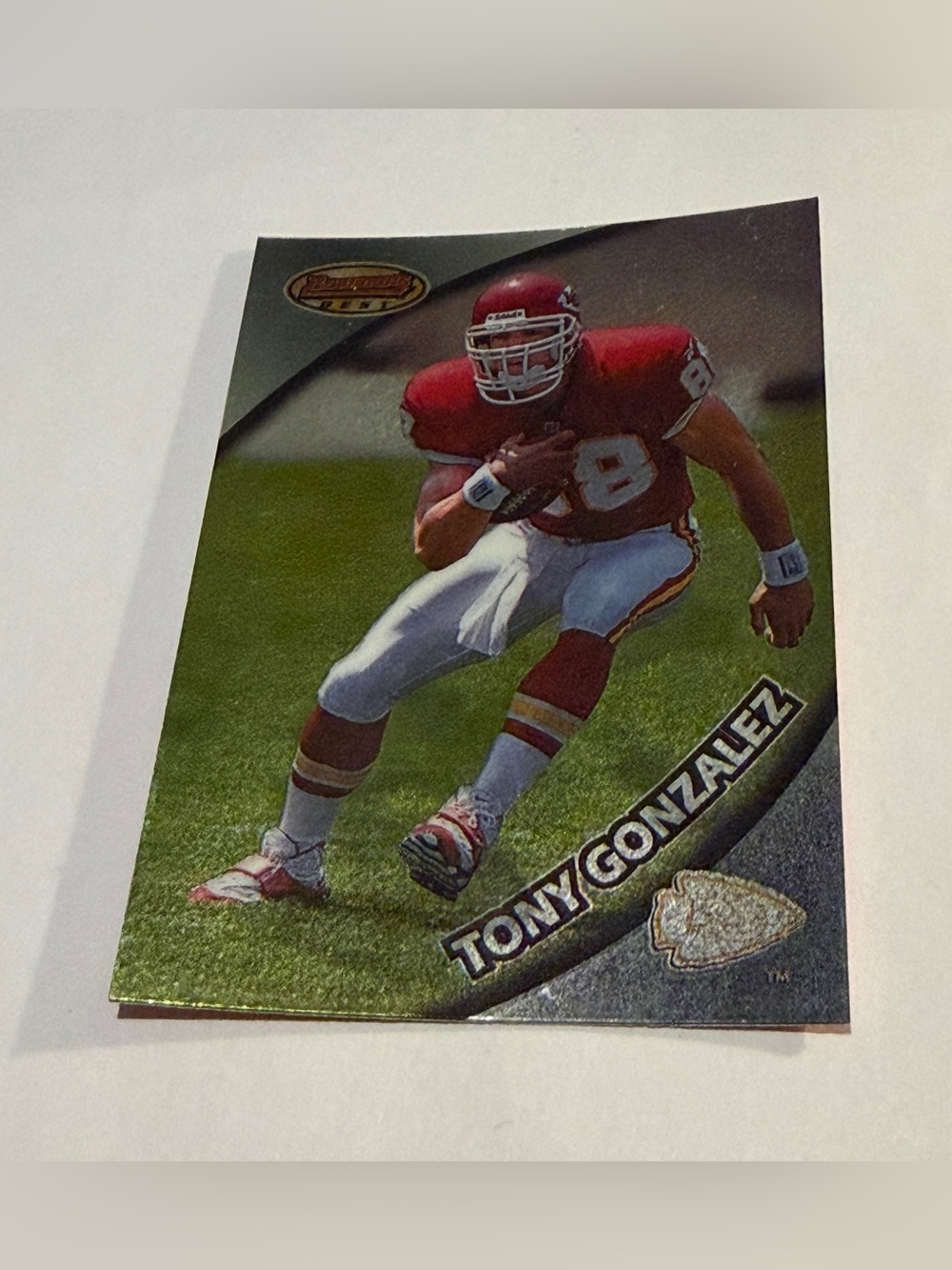 Tony Gonzalez RC Rookie 1997 Bowman’s Best Football Card Vintage Collectible - Picture 2 of 3